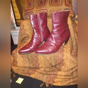 Unisex western styled ankle boots